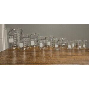 Pyrex Glass Beakers Set Set Of 10 And One VWR 100ml Beaker Made In Germany